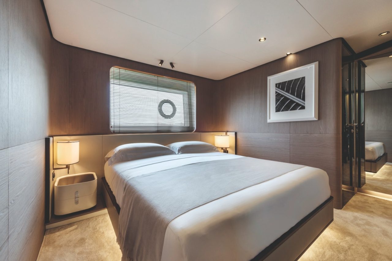 Azimut Grande 27M
