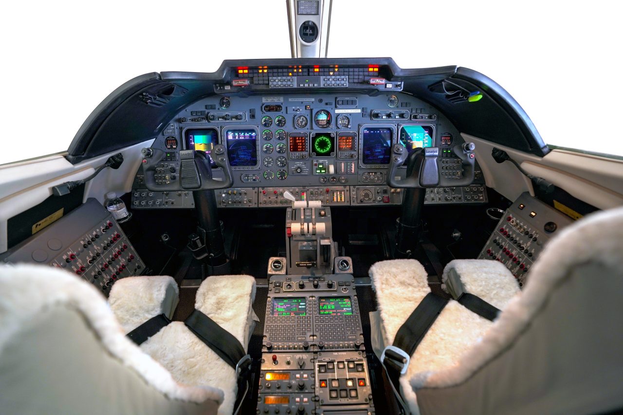 Learjet 60 (A-1003)