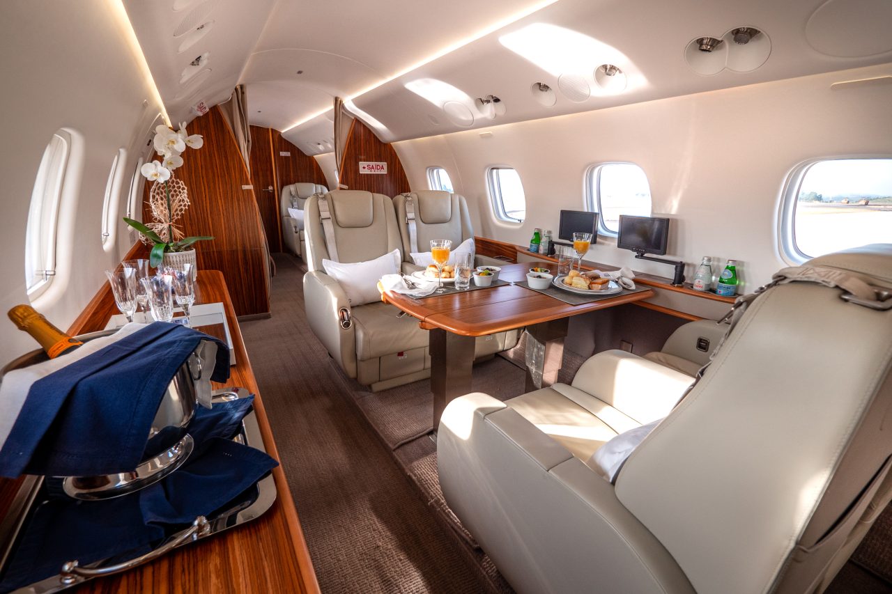 Legacy 650 (A-1004)